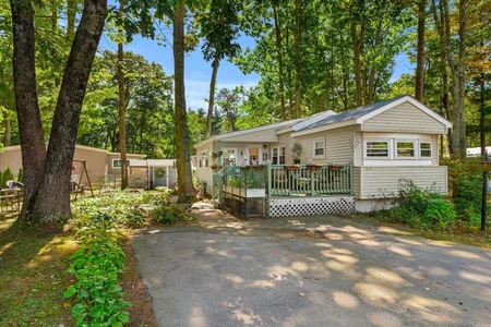 Unit for sale at 615 Canterbury, Exeter, NH 03833