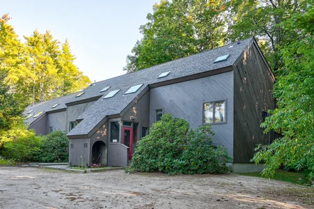 Unit for sale at 32 Woodland Pines, Bartlett, NH 03812