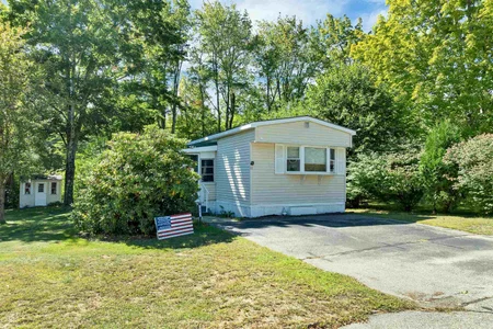 Unit for sale at 11 Arrowbrook, Dover, NH 03820