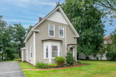 Unit for sale at 106 West Broadway, Derry, NH 03038
