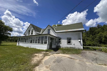 Unit for sale at 28 Stevens, Lyndon, VT 05851