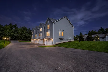 Unit for sale at 22 Scribner, Fremont, NH 03044