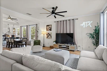 Unit for sale at 1201 S Garden ST, Austin, TX 78702