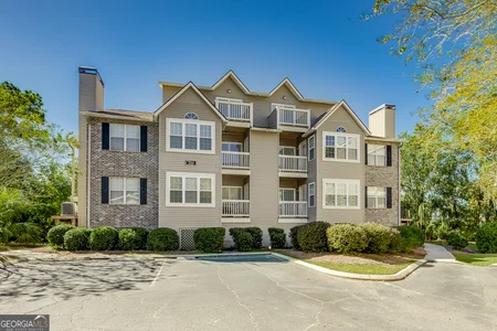 Unit for sale at 12300 Apache Avenue, Savannah, GA 31419