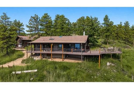 Unit for sale at 1327 Weaver Dr, Boulder, CO 80302