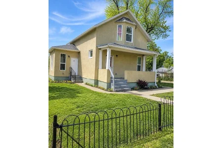 1113 East Cimarron Street, Colorado Springs, CO 80910