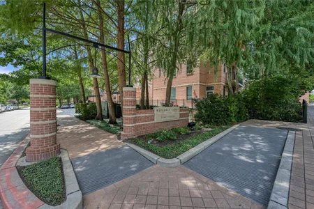 Unit for sale at 1 Waterway Court, The Woodlands, TX 77380