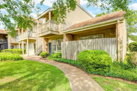 Unit for sale at 2100 Tanglewilde Street, Houston, TX 77063