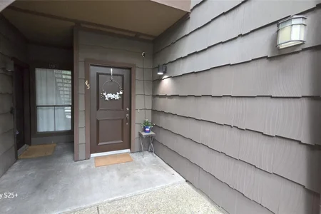 Unit for sale at 11711 Memorial Drive, Houston, TX 77024