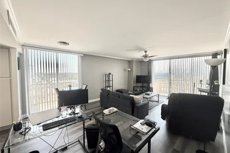 Unit for sale at 2016 Main Street, Houston, TX 77002