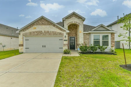 Unit for sale at 248 Eagleville Drive, Alvin, TX 77511