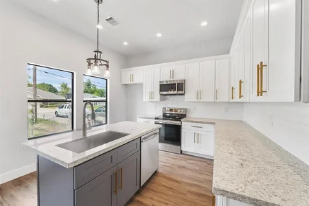 Unit for sale at 4818 Paula Street, Houston, TX 77033