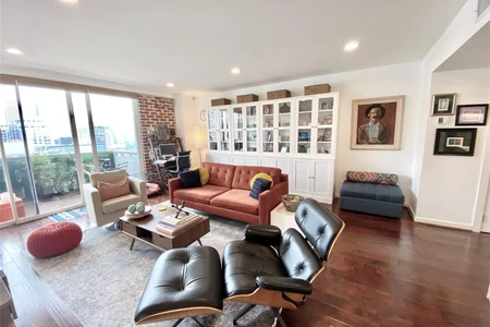 Unit for sale at 2016 Main Street, Houston, TX 77002