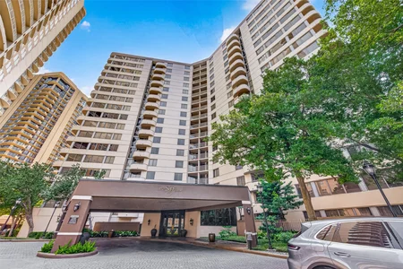 Unit for sale at 3525 Sage Road, Houston, TX 77056