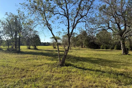 Unit for sale at 10534 Hufsmith Road, Tomball, TX 77375