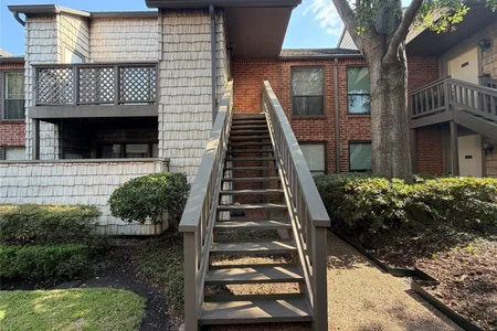 Unit for sale at 2829 Timmons Lane, Houston, TX 77027