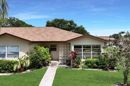 Unit for sale at 5220 Nesting Way, Delray Beach, FL 33484