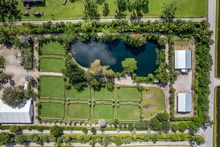 Unit for sale at 1754 B Road, Loxahatchee Groves, FL 33470