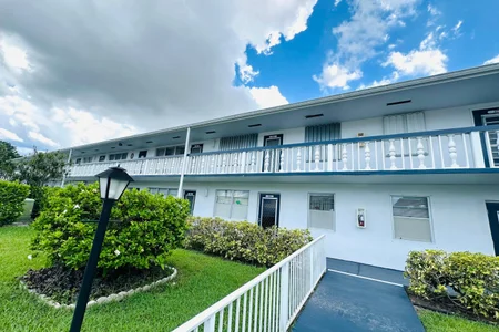 Unit for sale at 371 Markham Q, Deerfield Beach, FL 33442