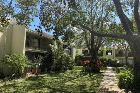 Unit for sale at 150 Pineview Road, Jupiter, FL 33469