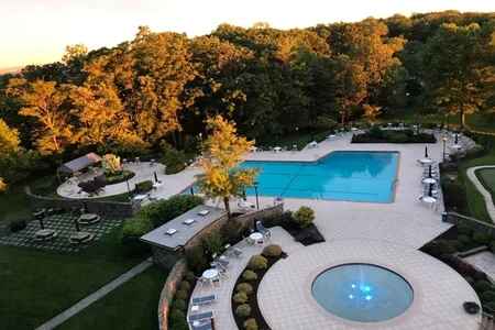 Unit for sale at 2 Claridge Dr. 7FW, Verona Twp., NJ 07044-3025