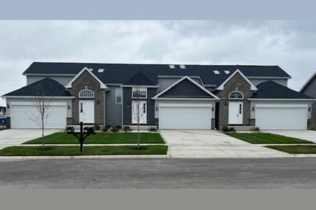 3029 82nd Place, Merrillville, IN 46410