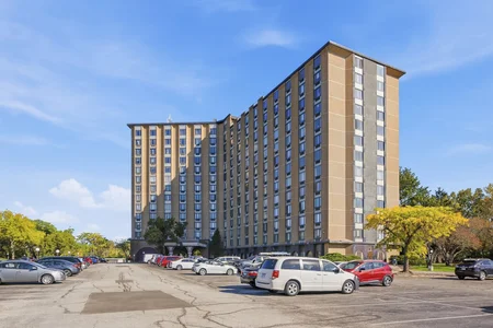 Unit for sale at 1 RENAISSANCE PLACE, Palatine, IL 60067