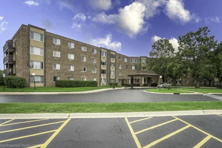 Unit for sale at 1375 Rebecca Drive, Hoffman Estates, IL 60169