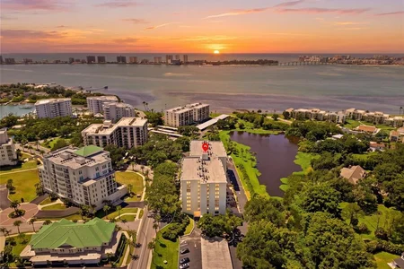 Unit for sale at 220 BELLEVIEW BOULEVARD, BELLEAIR, FL 33756