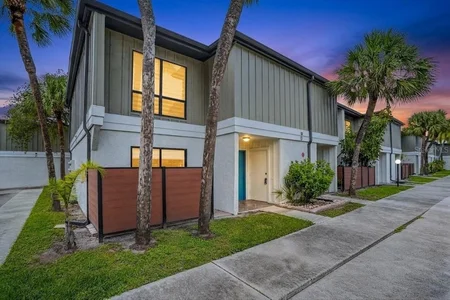 Unit for sale at 4001 BENEVA ROAD, SARASOTA, FL 34233