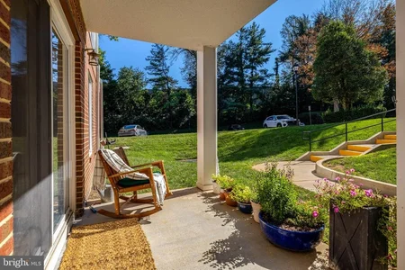 Unit for sale at 3179 SUMMIT SQUARE DRIVE, OAKTON, VA 22124