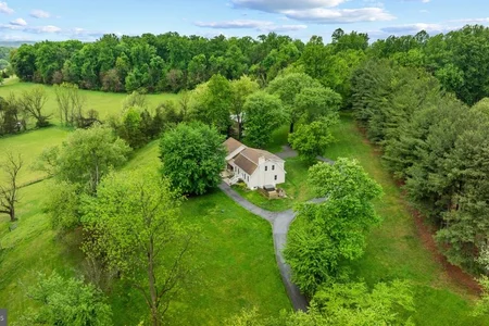 Unit for sale at 8730 MAPLEVILLE, MOUNT AIRY, MD 21771