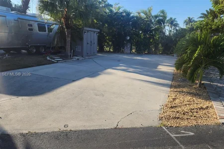 Unit for sale at 150 Smallwood Dr, Other City - In The State Of Florida, FL 34138