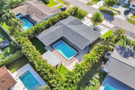 2045 Northeast 202nd Street, Miami, FL 33179