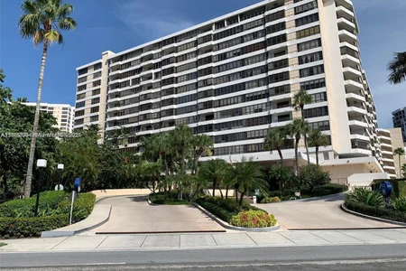 Unit for sale at 500 Three Islands Blvd, Hallandale Beach, FL 33009