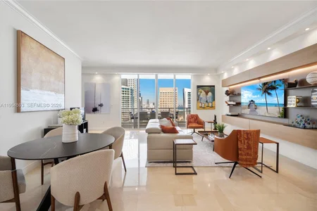 Unit for sale at 901 Brickell Key Blvd, Miami, FL 33131