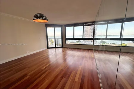 Unit for sale at 520 Brickell Key Dr, Miami, FL 33131