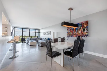 Unit for sale at 600 Parkview Dr, Hallandale Beach, FL 33009