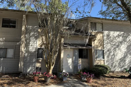 Unit for sale at 3801 CROWN POINT Road, Jacksonville, FL 32257