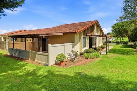 Unit for sale at 1624 Forestdale Dr, Encinitas, CA 92024