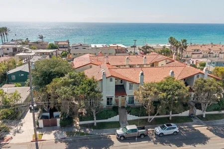 Unit for sale at 175 Maple Avenue, Carlsbad, CA 92008