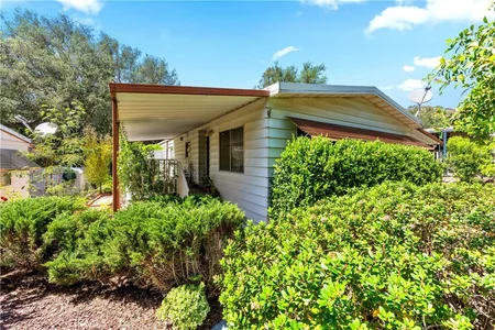 Unit for sale at 4747 Oak Crest Road, Fallbrook, CA 92028