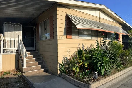 Unit for sale at 3595 Santa Fe Avenue, Long Beach, CA 90810