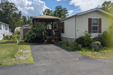 Unit for sale at 4 Treeline Circle, Philipstown, NY 10516