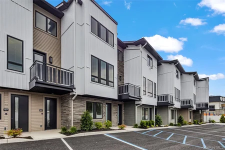 Unit for sale at 17 Union Road, Ramapo, NY 10977