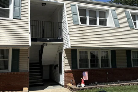 Unit for sale at 10 Haven Drive, Matawan, NJ 07747
