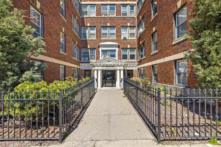 Unit for sale at 68 Linden St, Everett, MA 02149