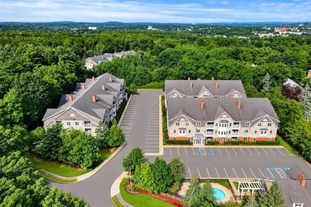 Unit for sale at 210 Chickering Rd, North Andover, MA 01845