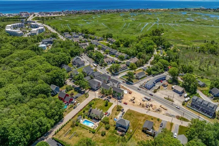 Unit for sale at 2 Old County Rd, Salisbury, MA 01952