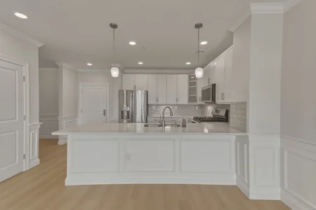 Unit for sale at 320 Middlesex Ave, Medford, MA 02155